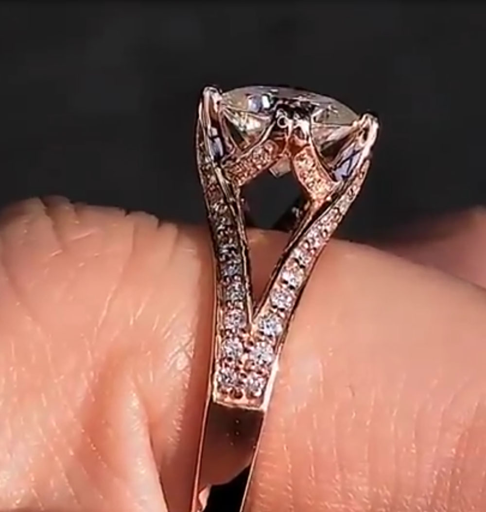 Özel Katı 10 K Gül Altın Kadın - Moissanite Engagement Ring 1 Carat incelemesi ve fiyatı