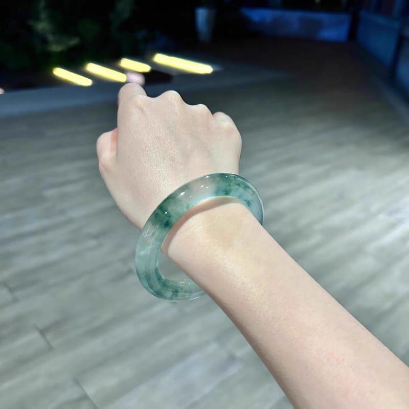 Dulong'a alternatif olan yükse - Bracelets incelemesi ve fiyatı